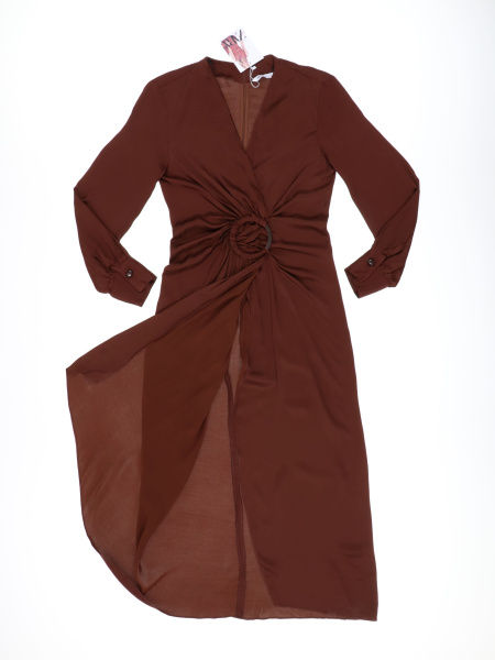 7046 (2) Zara